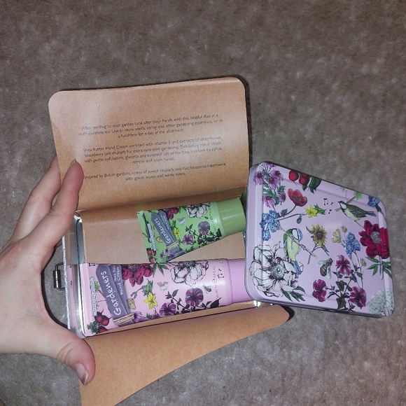 "Ivory" Hand Cream & Hand Lotion Made In England. - Picture 3 of 5